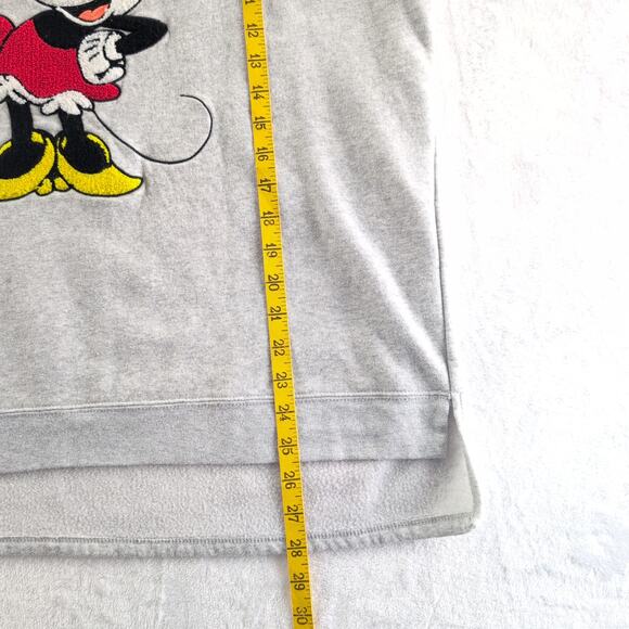 Disney Minnie High Low Crewneck Sweatshirt Chenille Patch Women's XXL - Picture 6 of 8